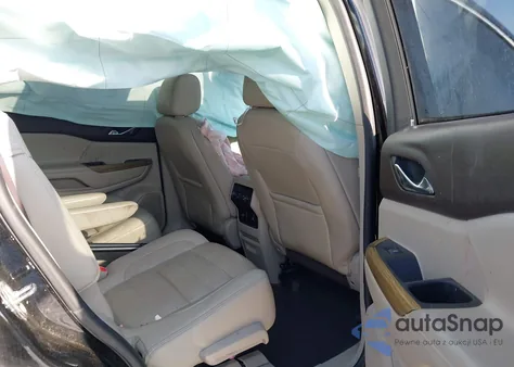 2017 GMC Acadia Denali z USA, uszkodzony, nr VIN 1GKKNXLS1HZ315188